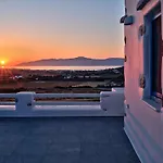 Willa Luxurious Pactia Amazing Pool Isterni (Paros)