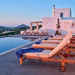 Luxurious Pactia Amazing Pool Willa Isterni (Paros)