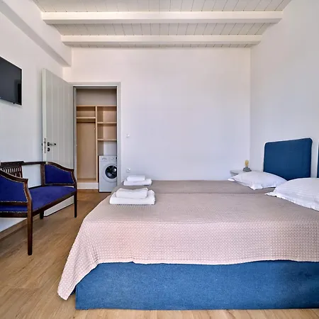 Villa Luxurious Pactia Amazing Pool