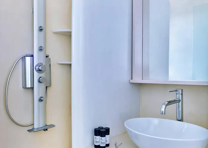 Villa Luxurious Pactia Amazing Pool Isterni (Paros)